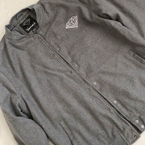 {NWT) Diamond Supply Co. | Embroidered Logo Varsity Bomber Jacket Gray (L) - Picture 7 of 16